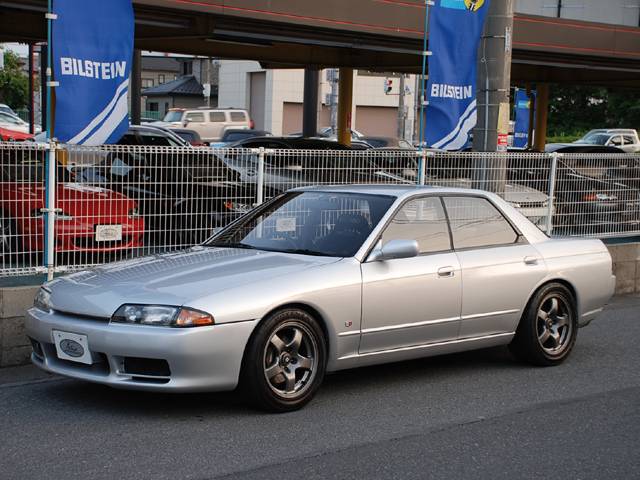 Nissan Skyline 4 Door