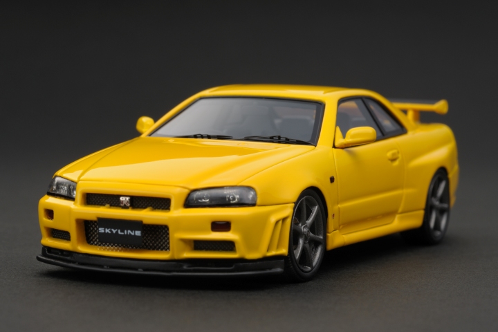 Nissan Skyline Yellow