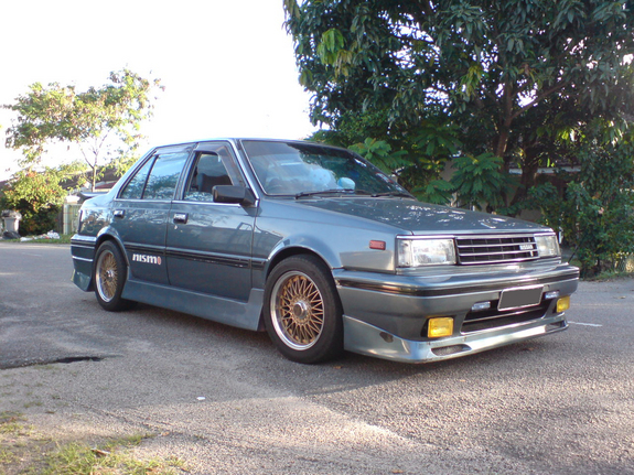 Nissan Sunny 130y