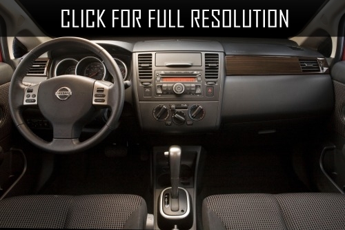 Nissan Tiida 2012 Hatchback