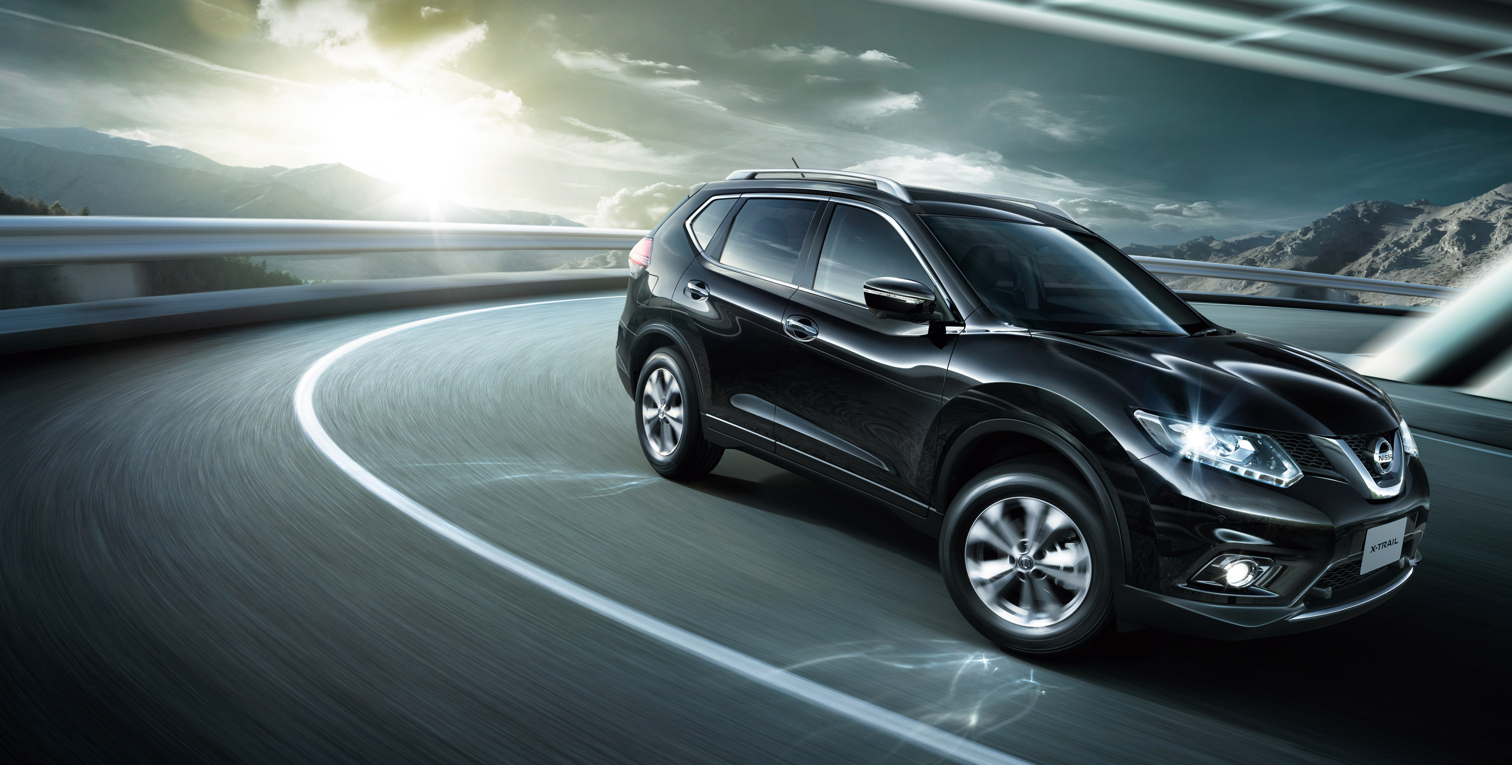 Nissan X-Trail Hybrid 2015