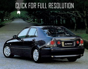 Toyota Altezza 1998