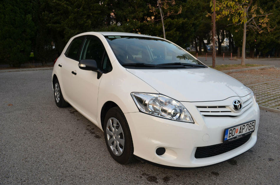 Toyota Auris Manual