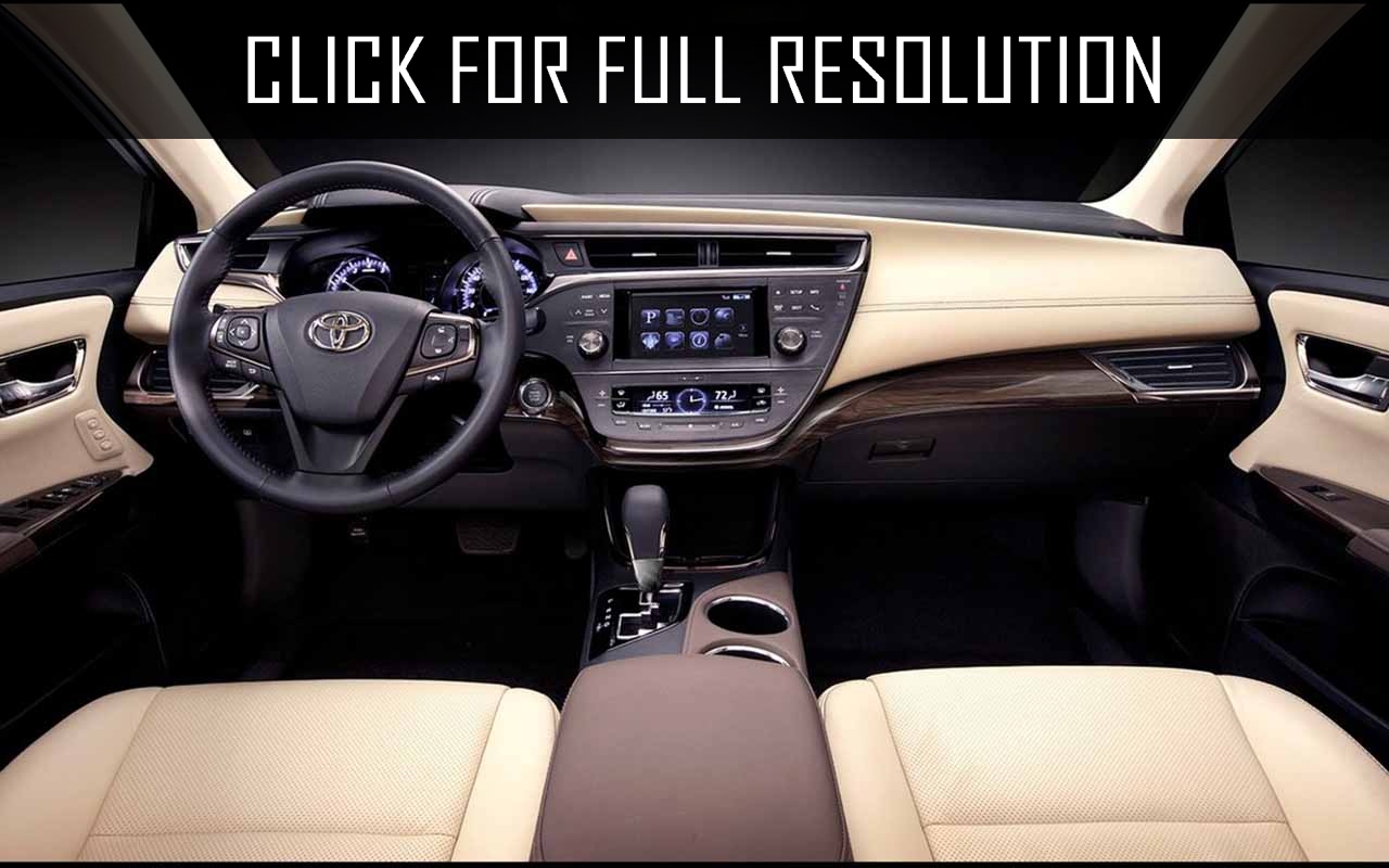 Toyota Avalon Hybrid 2015