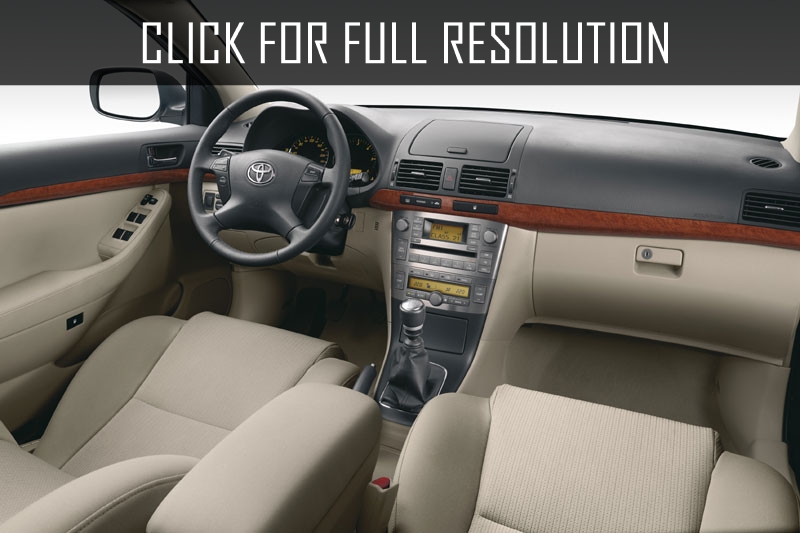 Toyota Avensis 2.0 D-4d Executive