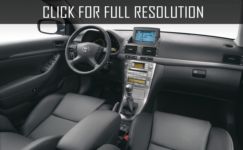 Toyota Avensis Liftback