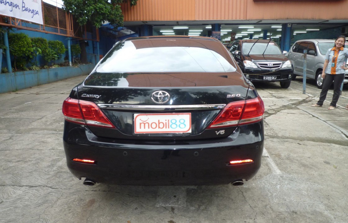 Toyota Camry 3.5 Q