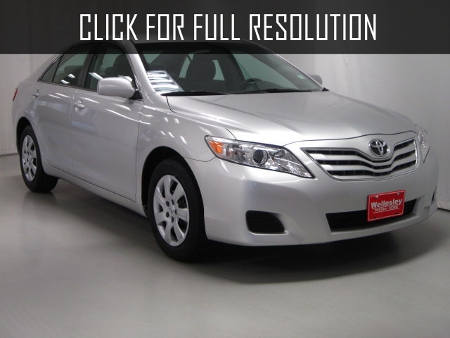 Toyota Camry Le