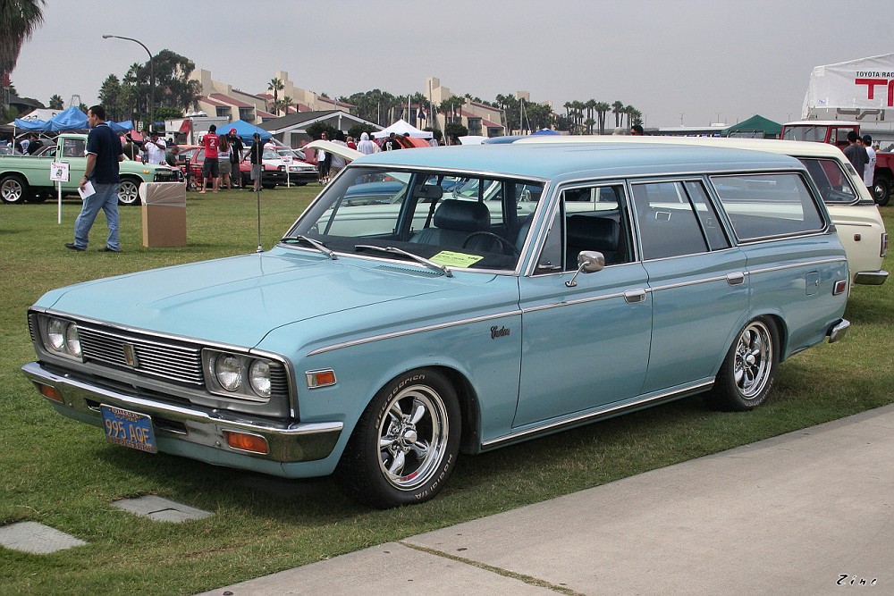 Toyota Crown Custom