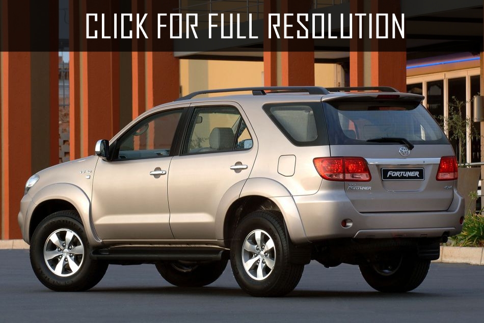Toyota Fortuner At