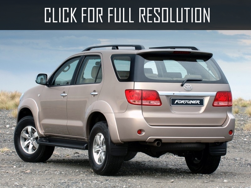 Toyota Fortuner At