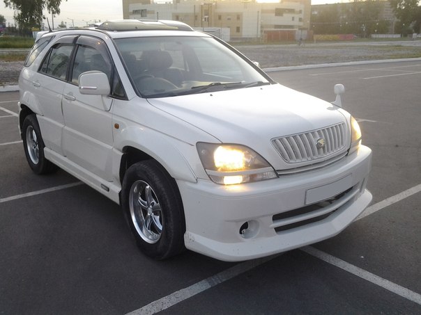 Toyota Harrier 1999