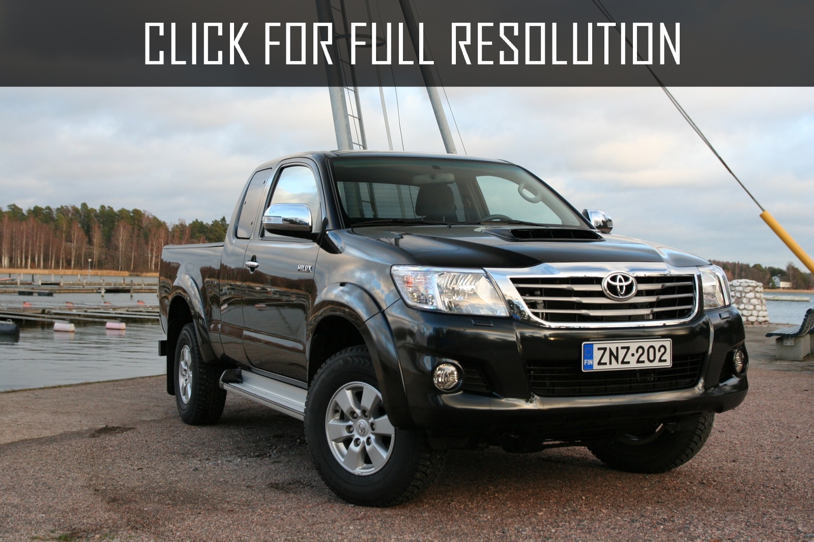 Toyota Hilux At