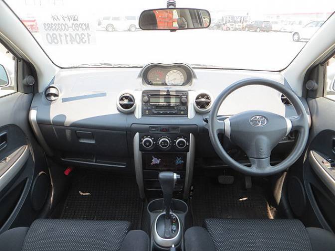 Interior Toyota Ist New Model