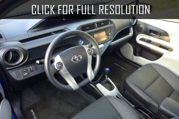 Toyota Prius Models 2015