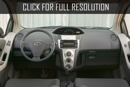 Toyota Yaris Liftback