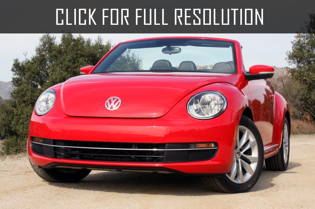 Volkswagen Beetle Red Convertible