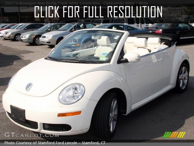 Volkswagen Beetle White Convertible