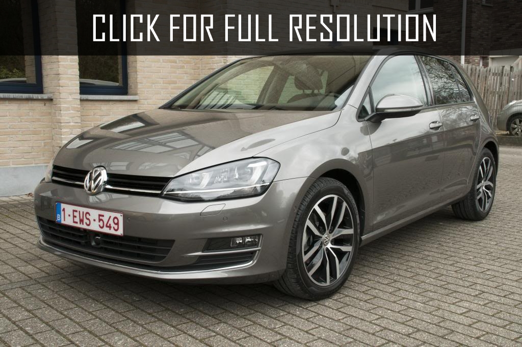 Volkswagen Golf Limestone Grey