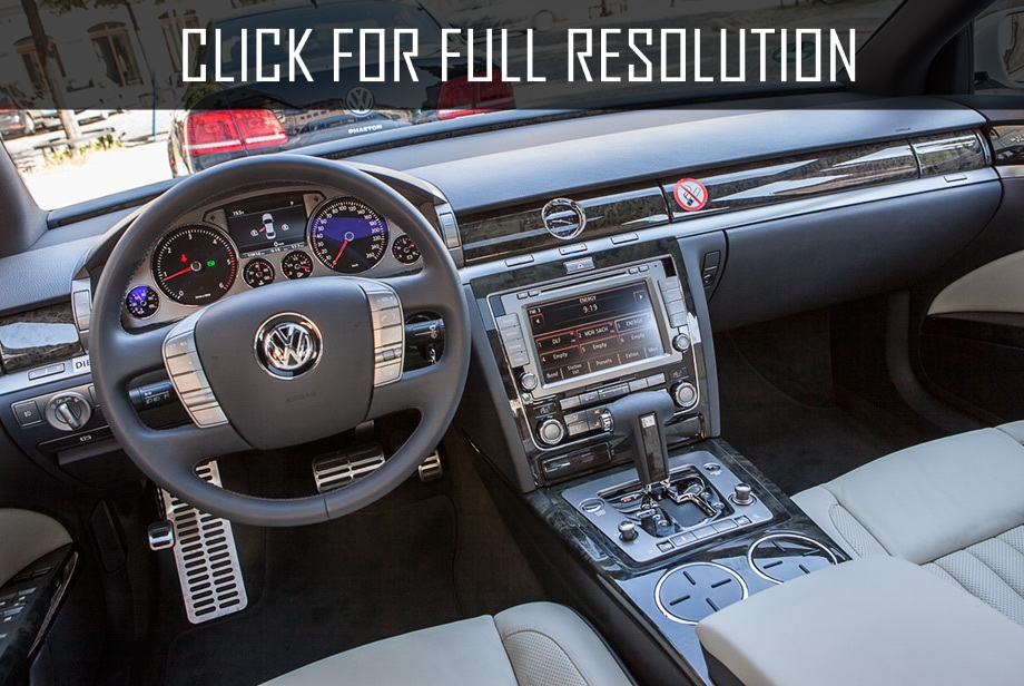 Volkswagen Phaeton 2013