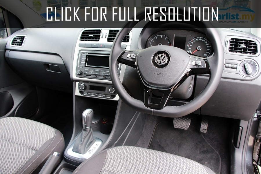 Volkswagen Polo Hatchback 2015