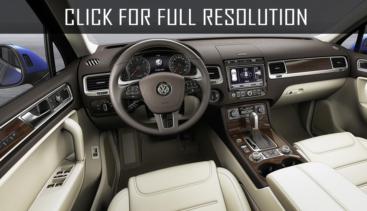 Volkswagen Touareg Hybrid 2015