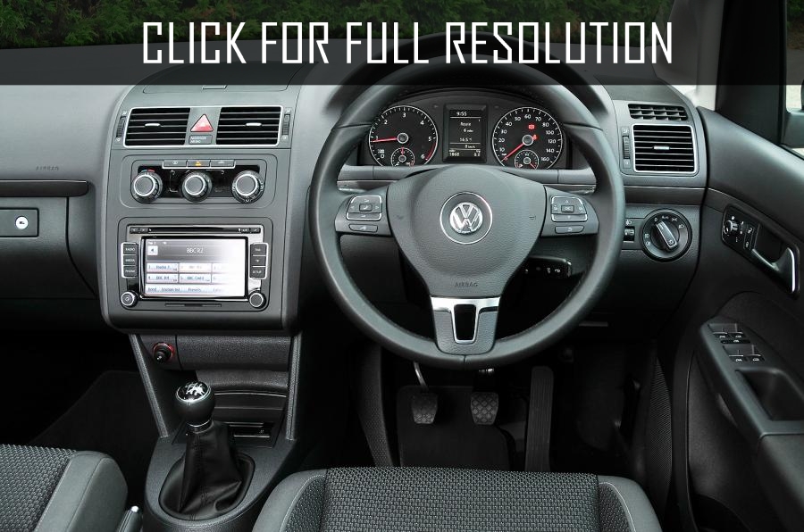 Volkswagen Touran Hybrid