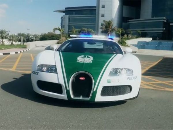 Dubai police bugatti veyron