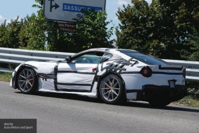 New ferrari 812 superfast