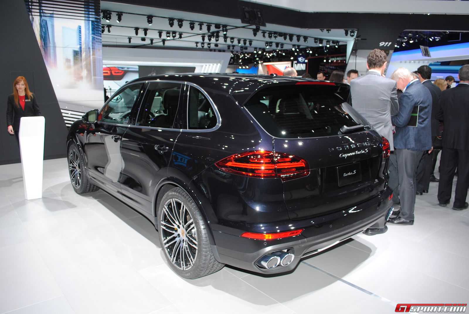 2016 Porsche Cayenne Turbo S