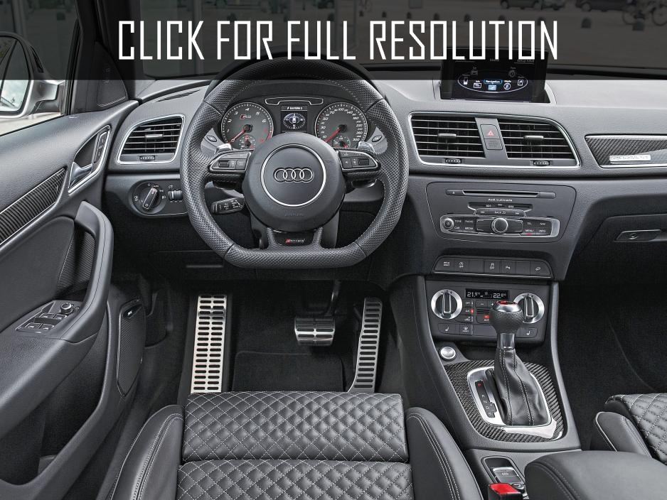 2017 Audi Rs Q3 interior