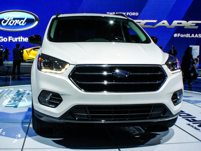 2017 Ford Escape sport