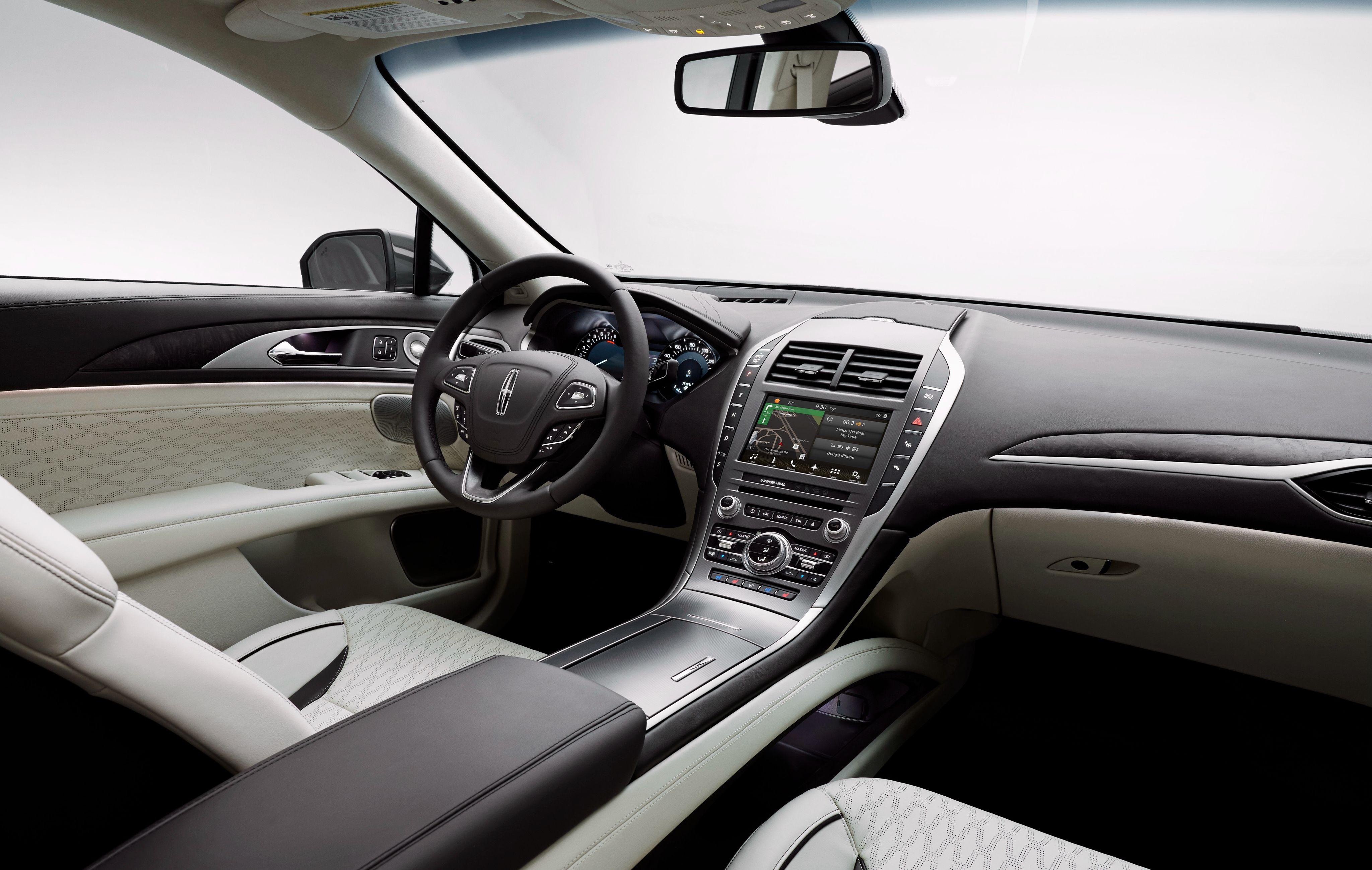 2017 Lincoln Mkz interior