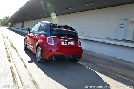 Abarth 595