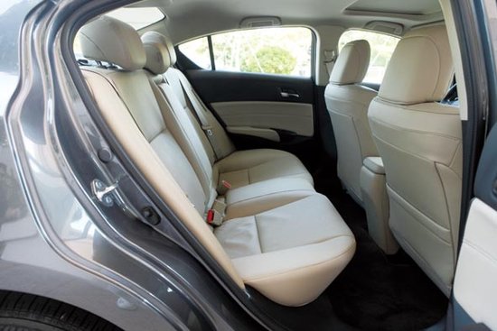 Acura CSX 2010