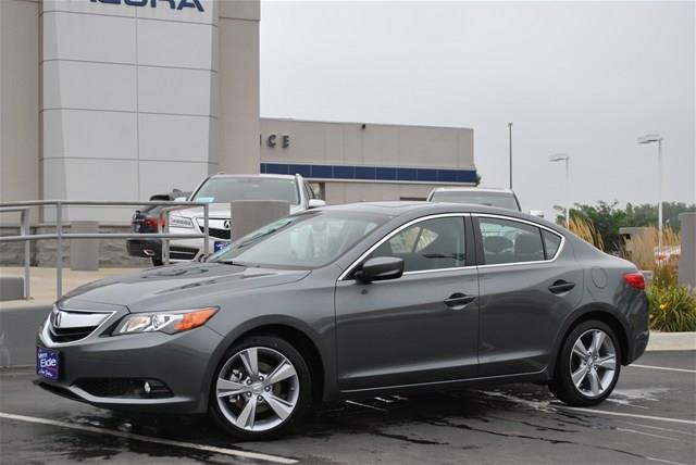 Acura ILX
