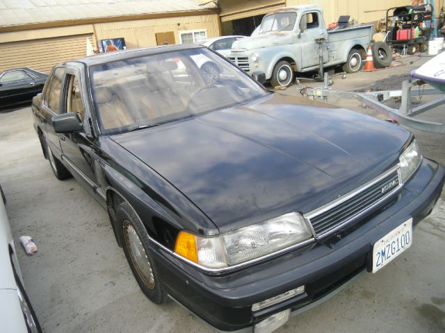 Acura Legend LS