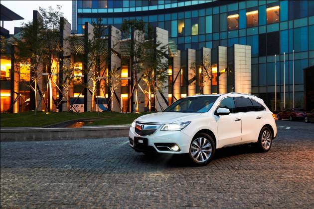 Acura MDX SH-AWD 