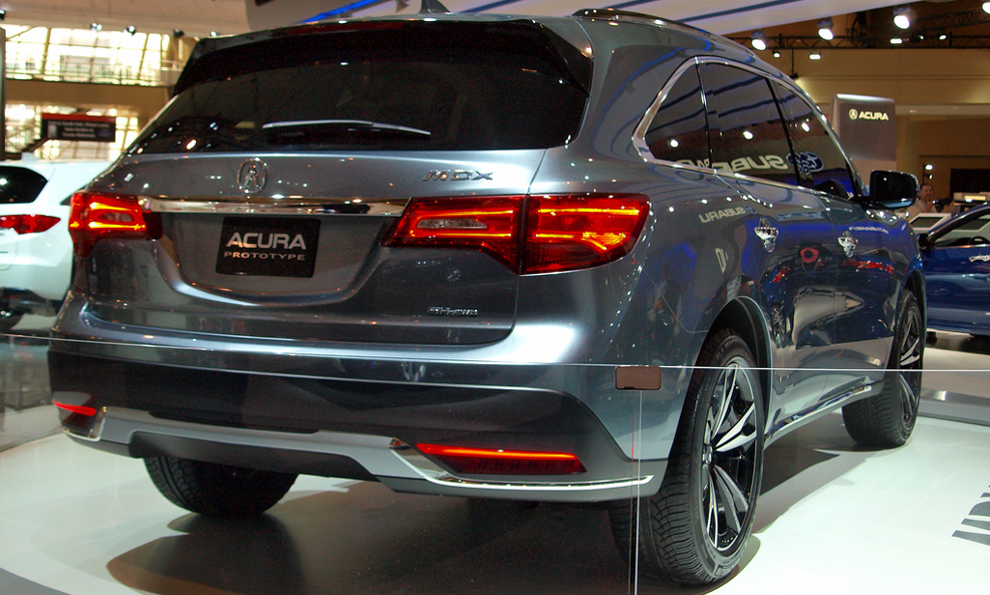 Acura MDX SH-AWD 