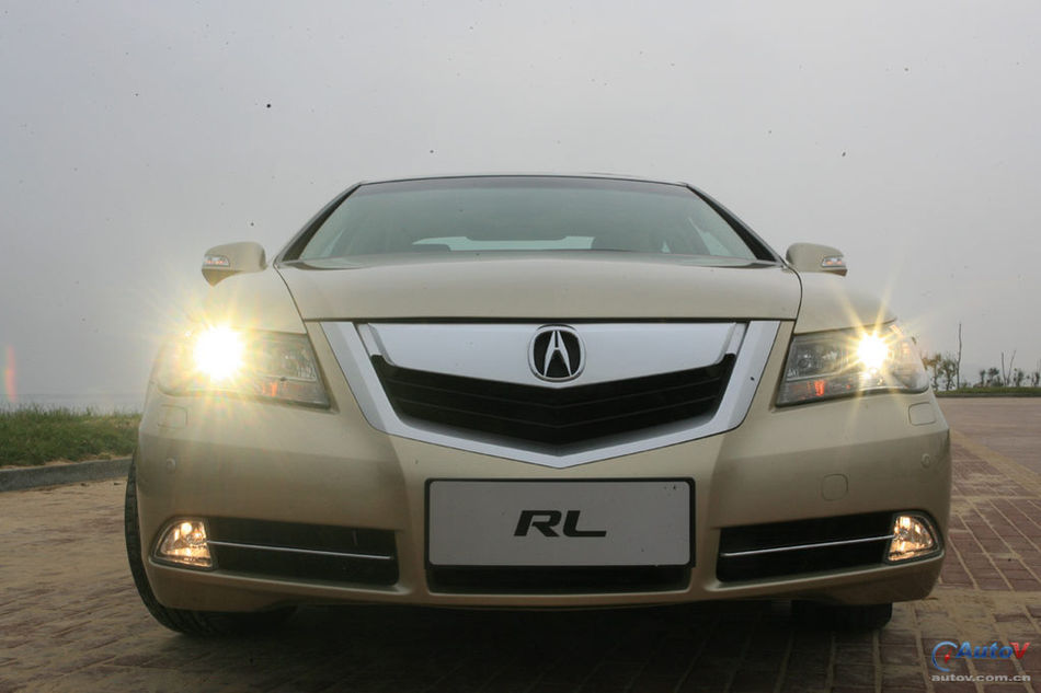 Acura RL AWD