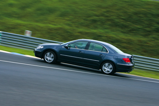 Acura RL V8