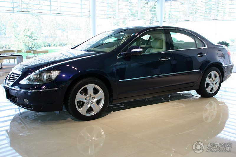 Acura RL V8