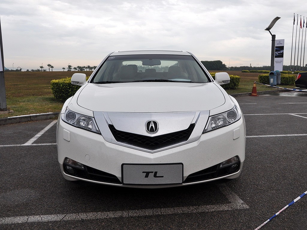 Acura TL 3.7