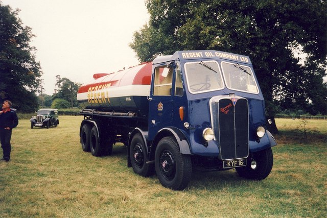 AEC Mammoth