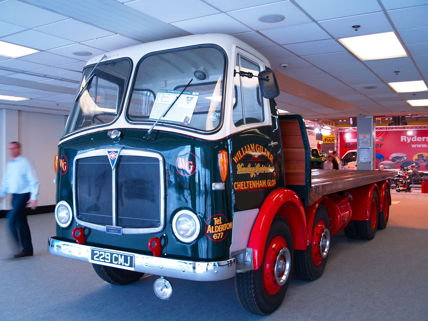 AEC Mammoth