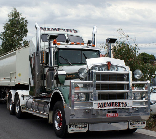 AEC Monarch