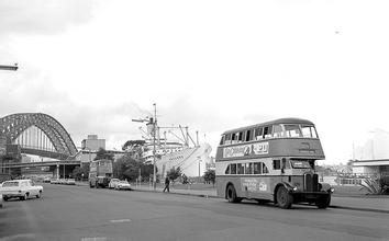 AEC Regent II