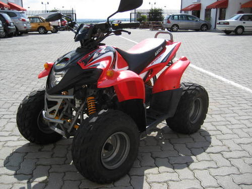 Aeon Cobra Quad