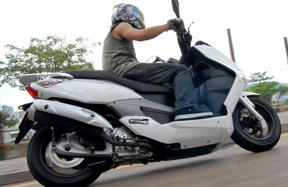 Aeon Elite 350i Aeon Elite 350i