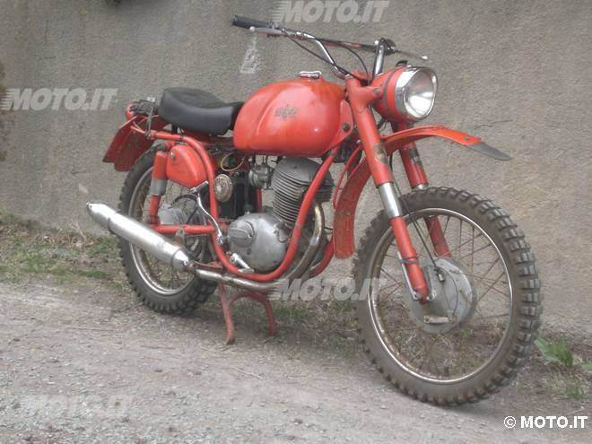 Aermacchi Harley Davidson